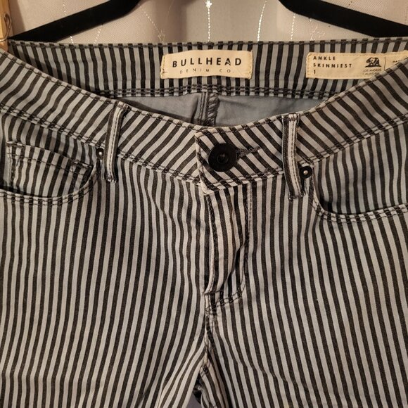 Bullhead skinny jeans - Picture 5 of 11